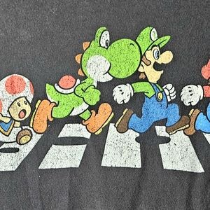 Super Mario Men's Mario Luigi Yoshi Toad Crosswalk Distressed Graphic Size 2XL